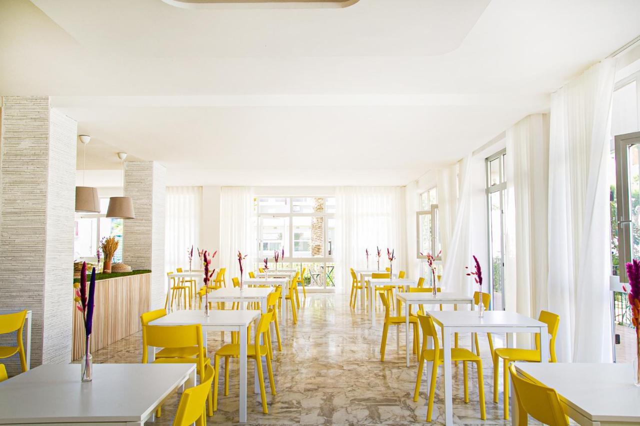 Hotel Blumen San Benedetto del Tronto Exterior foto