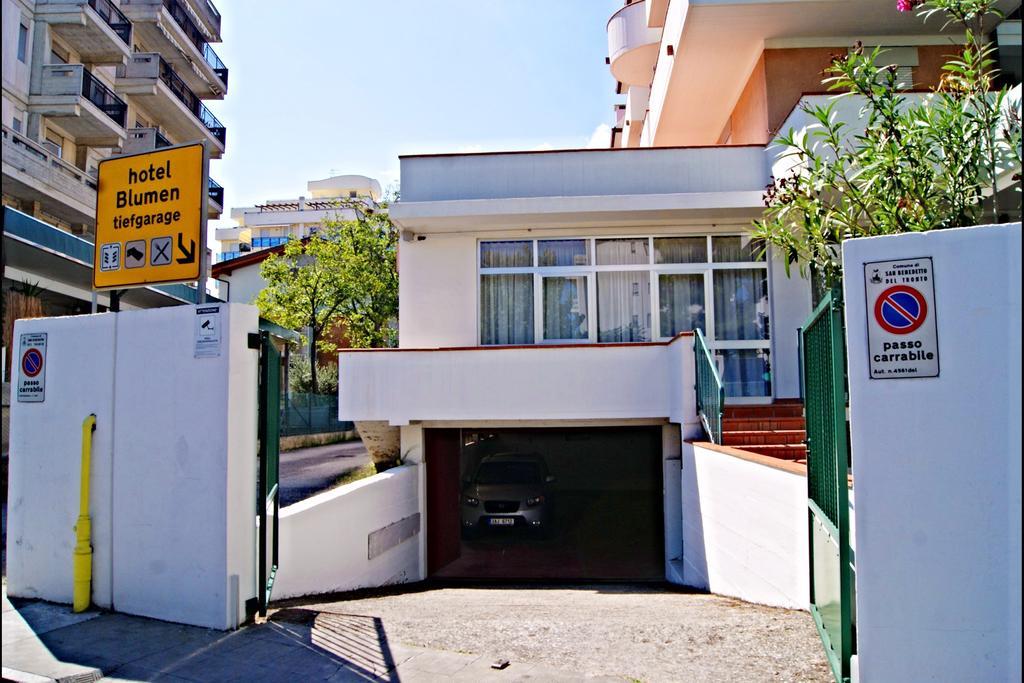 Hotel Blumen San Benedetto del Tronto Exterior foto